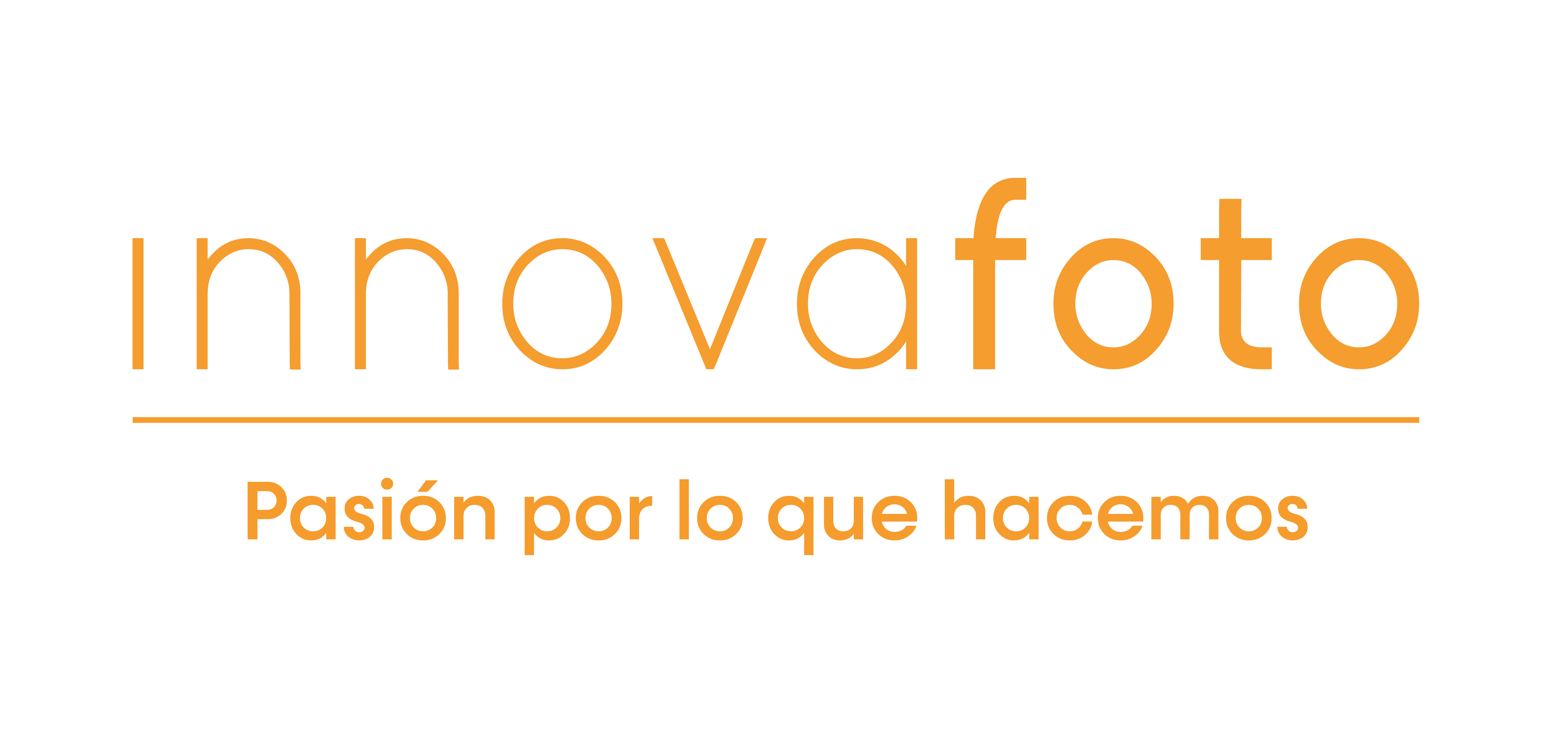 logo innovafoto con eslogan