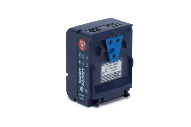 s874571837743178756_p1_i2_w2560